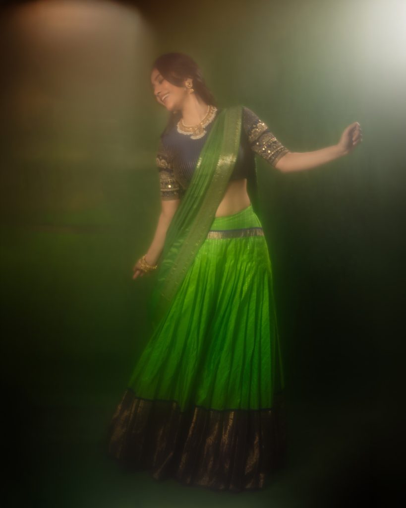 Nabha Natesh classic look in green saree August 2, 2026 (4)