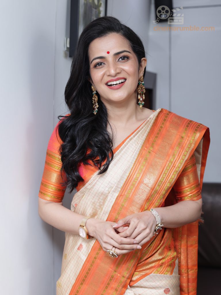 divya dharshini images in saree (1)