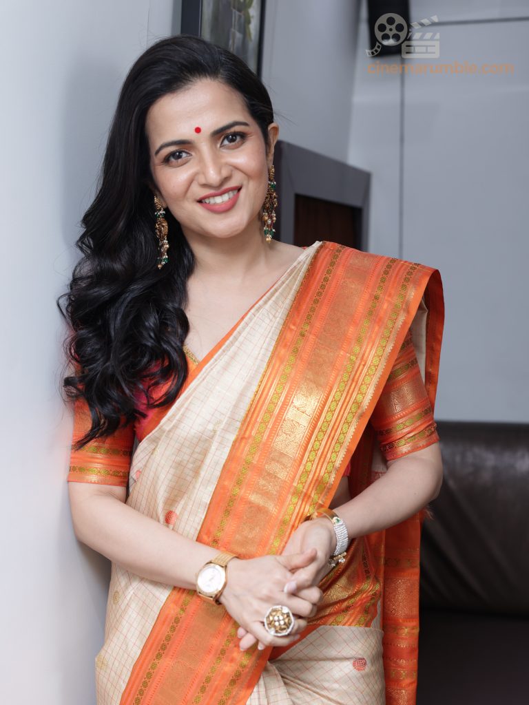 divya dharshini images in saree (3)