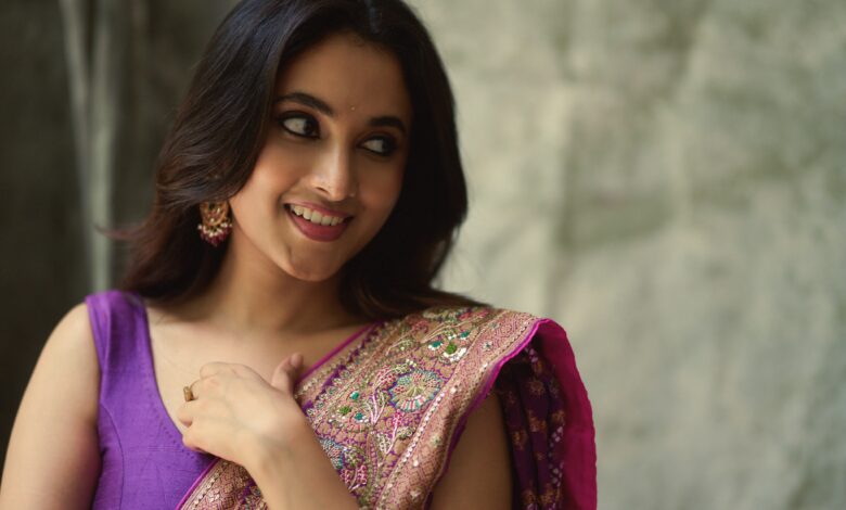 Priyanka Mohan in pink saree 2026 (2)